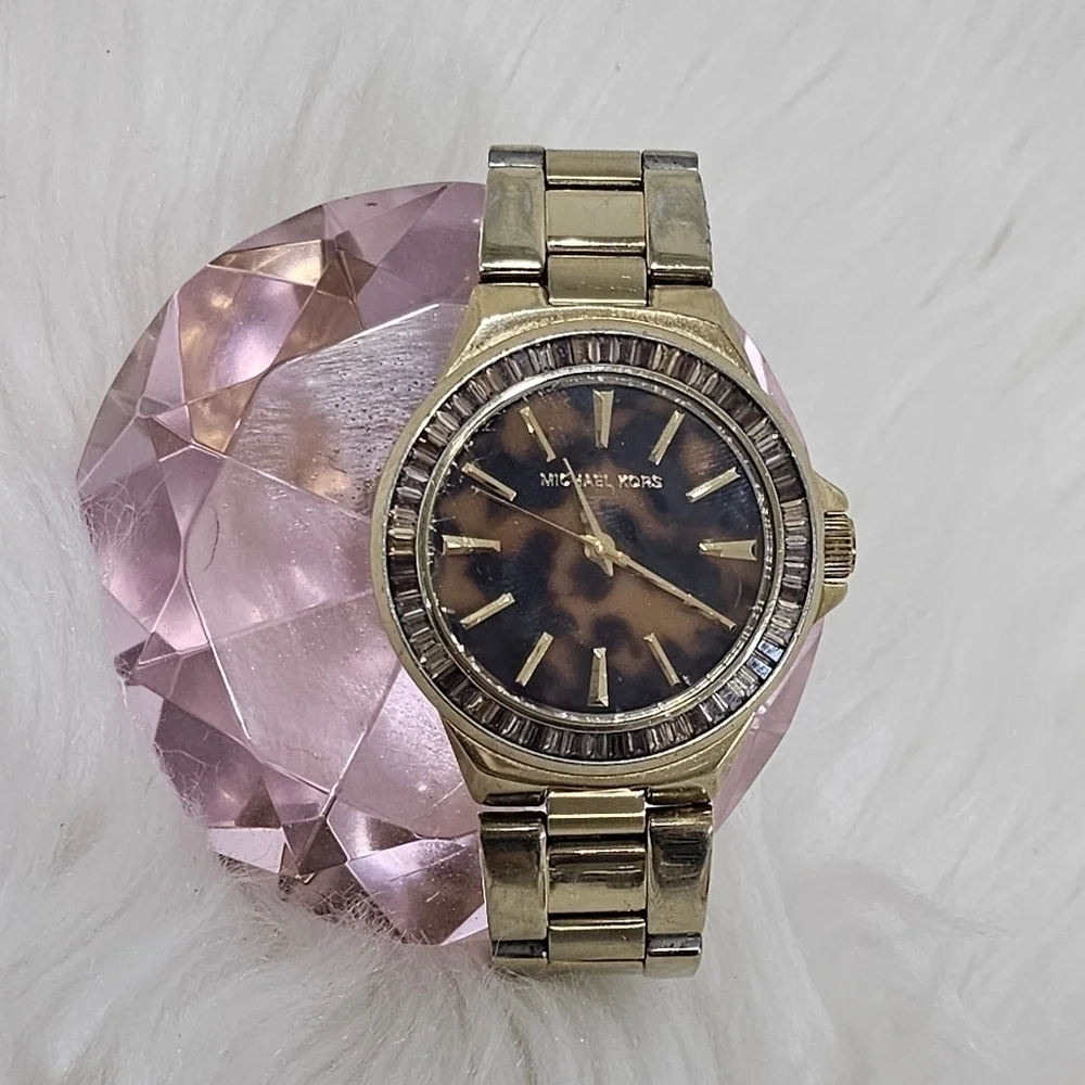 Michael kors women watch brown and gold color MK5723